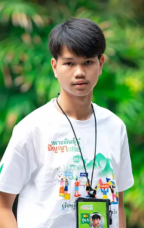 นายยศวรรธน์ มังคละ